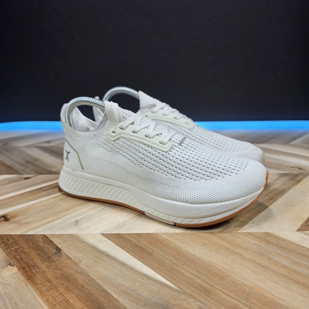 Flux Adapt Knit Trainer Women's 7 Men's 5 White Gum Barefoot Shoes Trainers